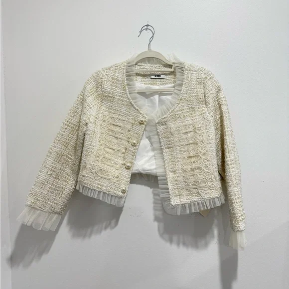 Cream Tweed Jacket with Ruffle Details - Picture 3 of 12